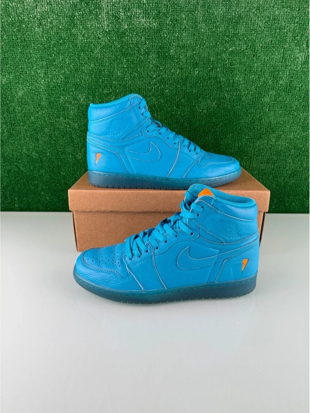 Size 9.5 - Air Jordan 1 Retro OG G8RD High Blue Lagoon